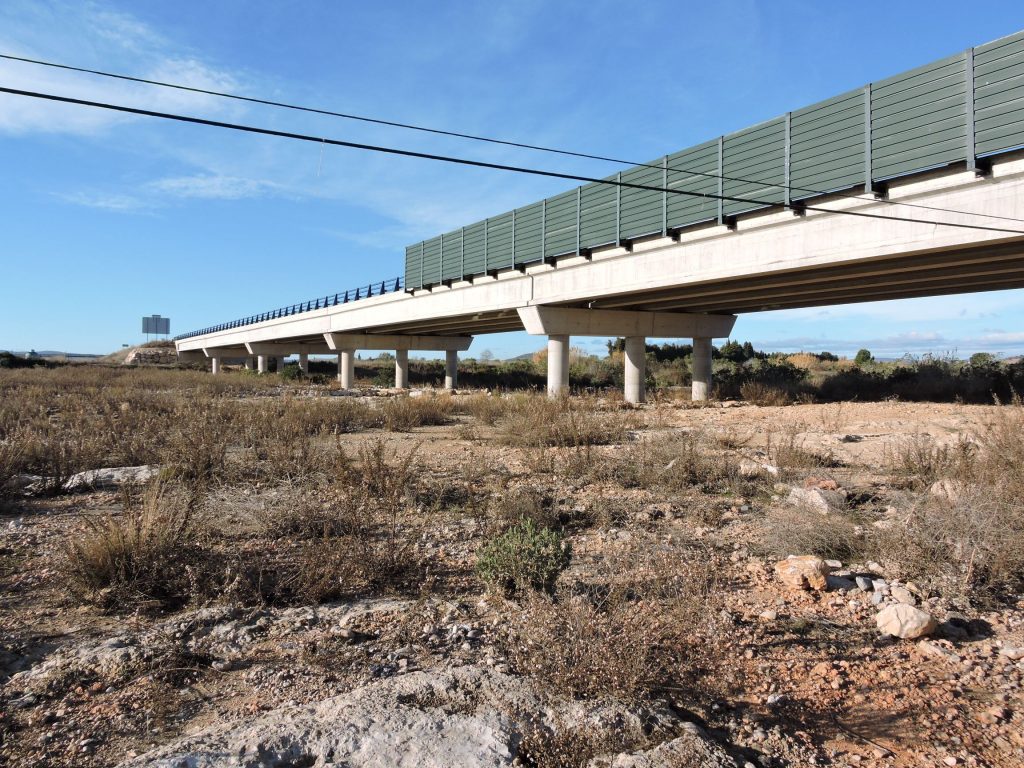 Estudio de inundabilidad relativo al ámbito de afección del río Servol en el casco urbano de Vinaròs (Castellón)